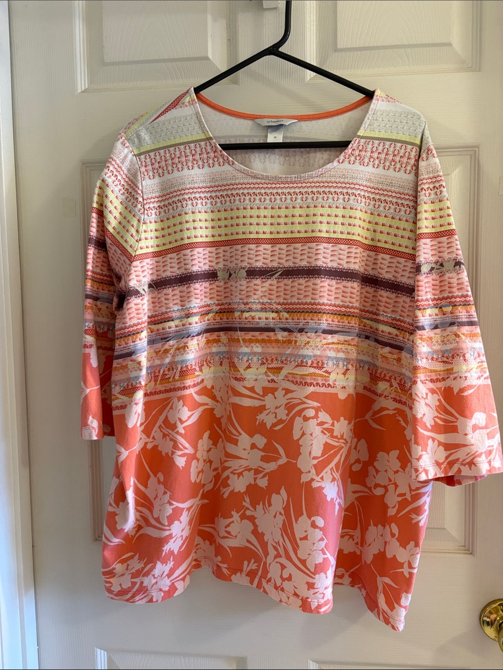 Casual Coral Floral-Print Women's Tunic - Relaxed Fit